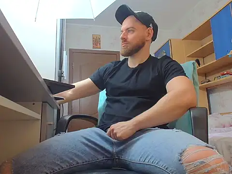 Ryanstone  online show from February 13, 6:52 am