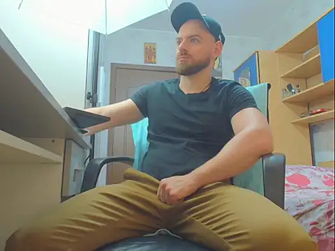 Ryanstone  online show from January 10, 5:34 am