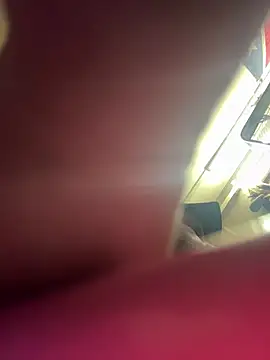 bkuterbach2015 online show from April 18, 10:09 pm