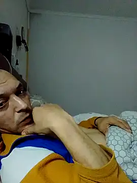 Yraaaar online show from November 12, 5:24 am