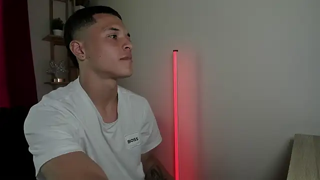 damian vega13 online show from November 7, 6:00 pm