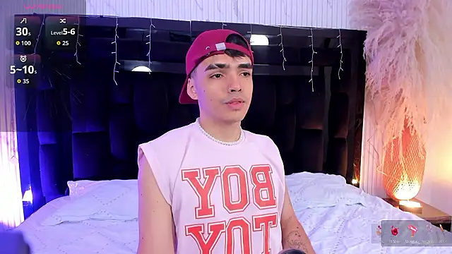 NicoKingg  online show from March 5, 1:07 pm