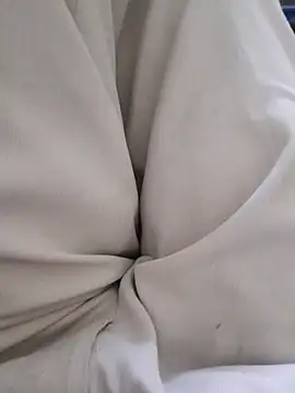 IMRAN CUTEBOY online show from November 16, 10:17 am