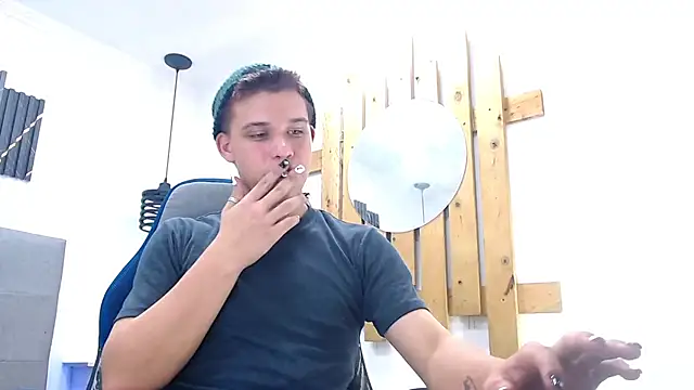 Liam York  online show from January 11, 4:27 am