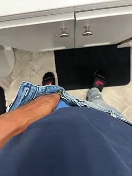 Mr Sirthedom online show from November 26, 9:12 am