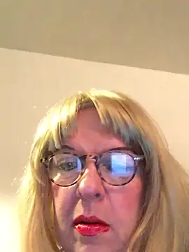 simone xdressing online show from February 25, 12:33 am