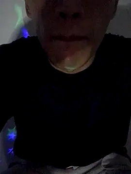 kimbrad online show from November 16, 2:52 pm