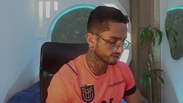 Alanrodgers online show from March 24, 1:38 pm