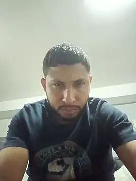 MAX Jhonnson online show from November 29, 1:18 am