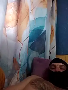 Marcin  37 online show from November 11, 1:38 pm