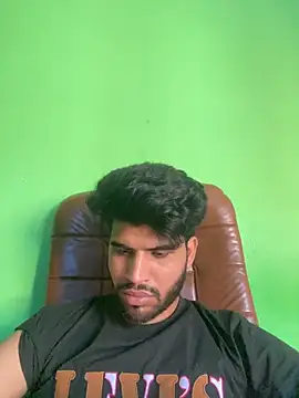 hotyyyyjonny online show from June 3, 3:19 am