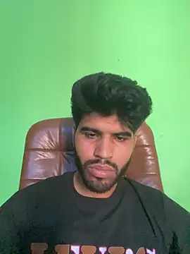 hotyyyyjonny online show from June 2, 3:18 am