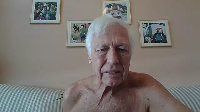 Snapshot of capttp chatting on January 7, 3:44 pm capttp online show from January 7, 3:44 pm
