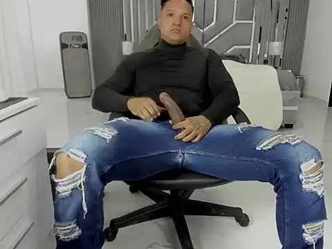 master leather online show from July 23, 5:10 pm