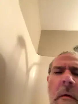 yourdream6969 online show from November 17, 7:55 am