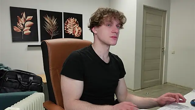 Charles Dreams online show from March 5, 8:49 pm