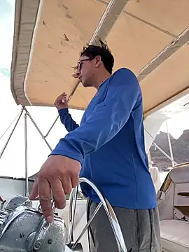 algila08 online show from April 18, 11:59 pm