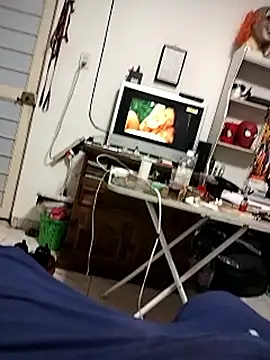 AurelioLpe17168 online show from March 29, 10:48 am