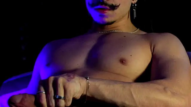 TOKYO oo online show from February 1, 4:27 pm