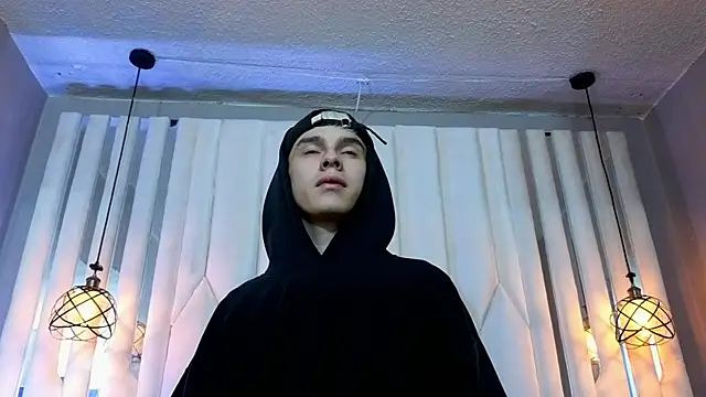 James Adams 01 online show from April 29, 3:11 am