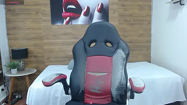 DraxBlade09 online show from March 12, 9:00 pm