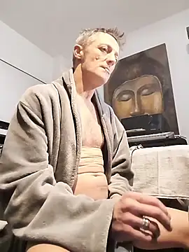 xelyber online show from February 17, 1:37 am