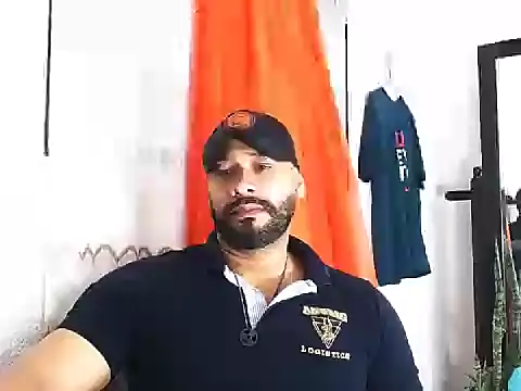 musclehetero online show from June 6, 2:56 pm