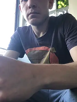 Spielzeugtwink online show from July 24, 4:47 pm