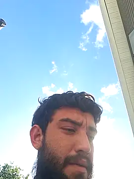 chupamelobiennn online show from April 28, 8:02 pm