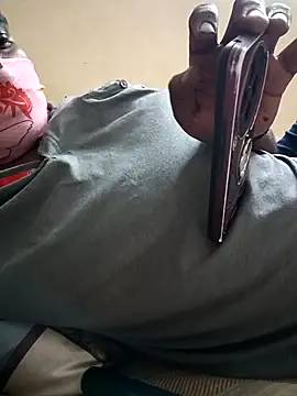 Mickmass7418 online show from April 30, 2:13 pm