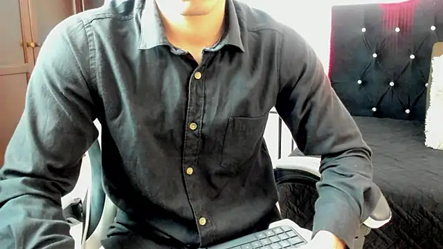 eren jeager online show from February 3, 1:14 am