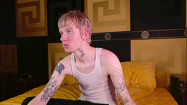 TRAVIS CLAS online show from November 29, 8:55 pm