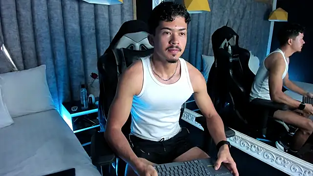 NicolaiKarav online show from February 19, 11:50 am