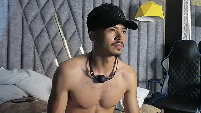 NicolaiKarav online show from December 4, 4:47 pm