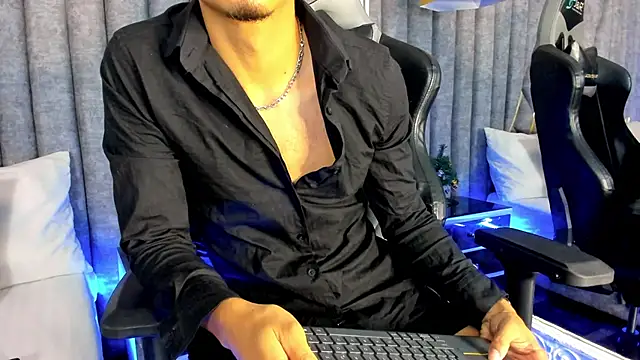 NicolaiKarav online show from January 9, 12:21 pm