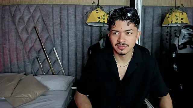 NicolaiKarav online show from March 27, 12:17 pm