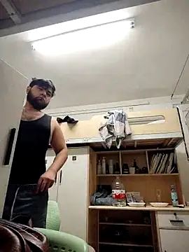 Koma001 online show from March 19, 11:35 am