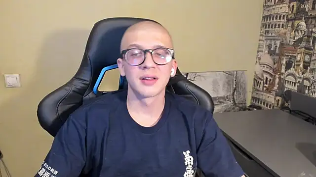 themortydaglish online show from December 3, 7:42 pm