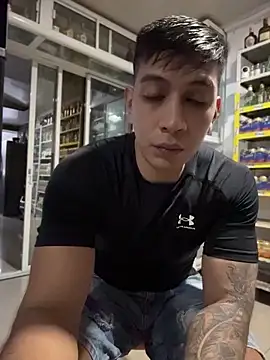 OliverWest04 online show from April 21, 1:08 am