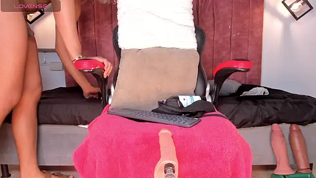 Noah Katz online show from April 21, 7:36 am