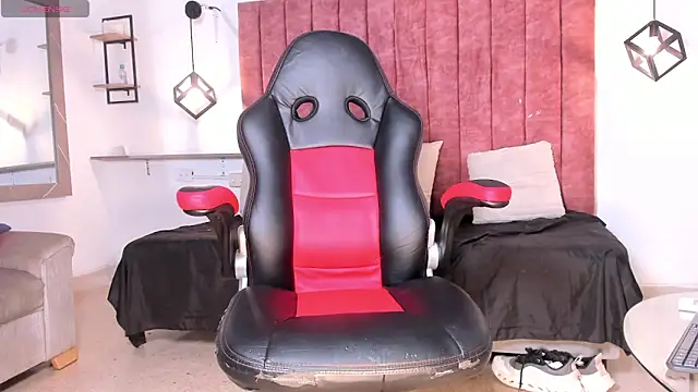 Noah Katz online show from February 12, 6:30 am