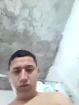Alvarezz0202 online show from July 13, 4:09 pm