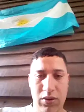 Alvarezz0202 online show from June 23, 6:00 pm