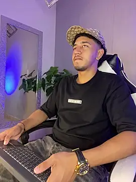 Brand Collins online show from March 26, 12:20 pm