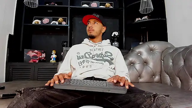 Brand Collins online show from January 10, 8:11 pm