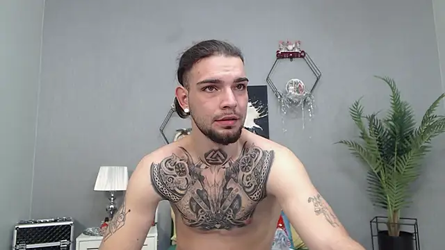 KaneHunter online show from December 14, 4:08 am