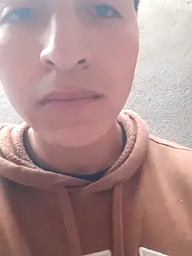 dainflowers online show from November 26, 9:40 pm