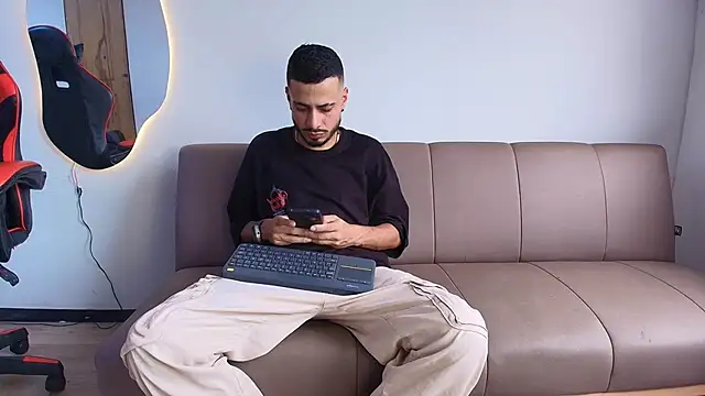 MatthewCullen online show from February 12, 8:15 pm