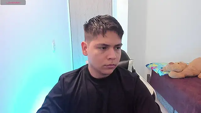 Asta YunoXXX online show from April 23, 5:01 am