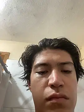 Victor01511 online show from March 9, 10:15 pm